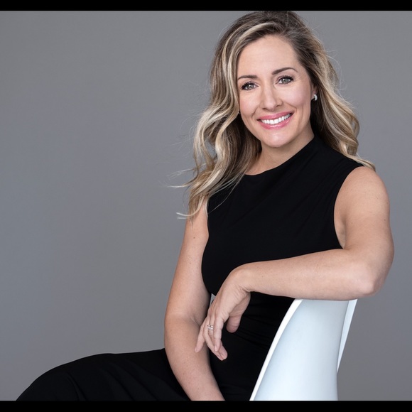 Meet your Posher, Katarina - Picture 1 of 1